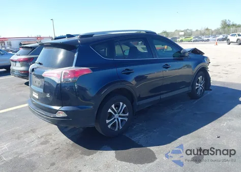 2017 Toyota Rav4 Le z USA, uszkodzony, nr VIN JTMBFREV2HJ709809